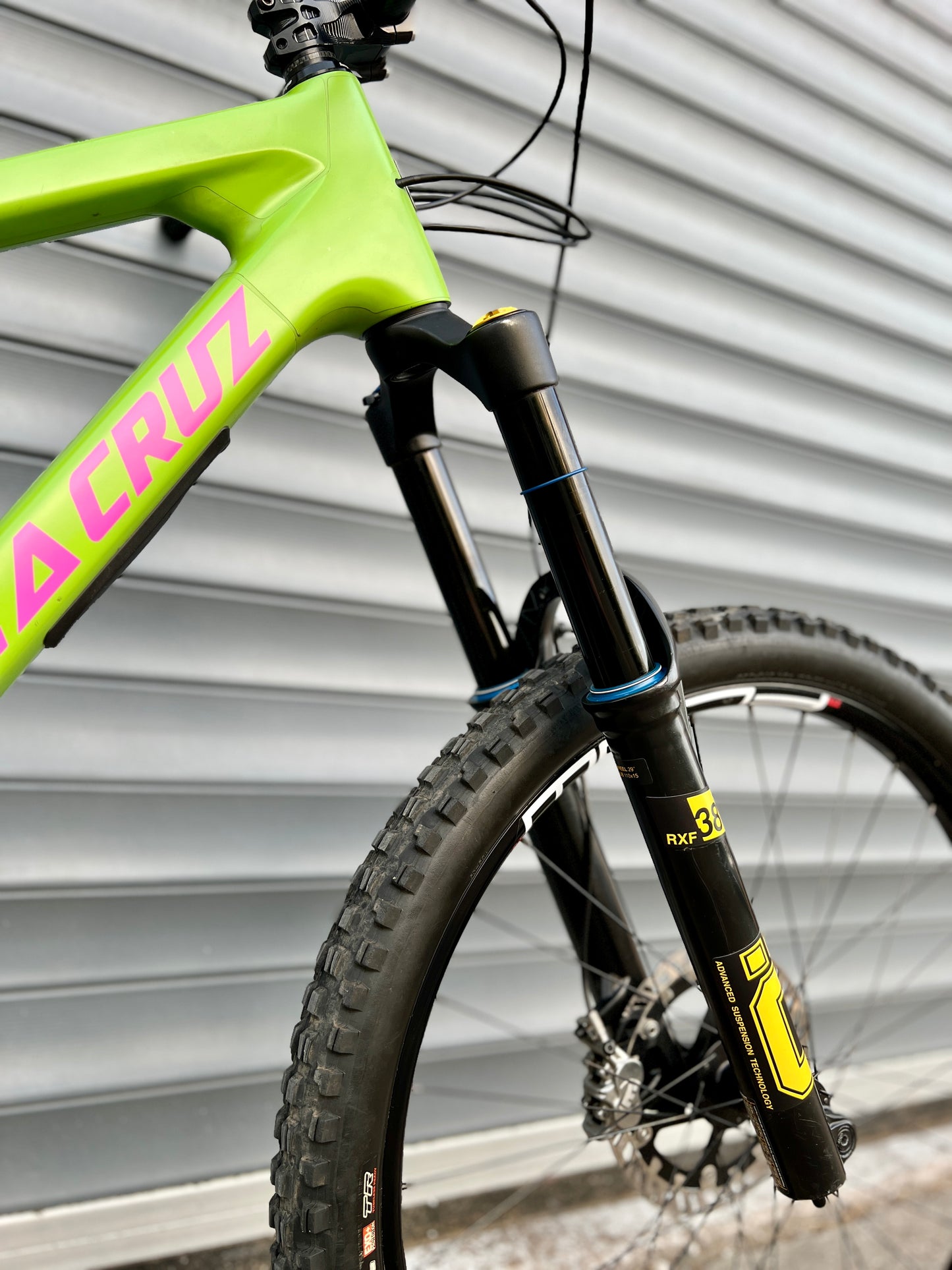 2022 SANTA CRUZ NOMAD CC V5 | RRP £8000