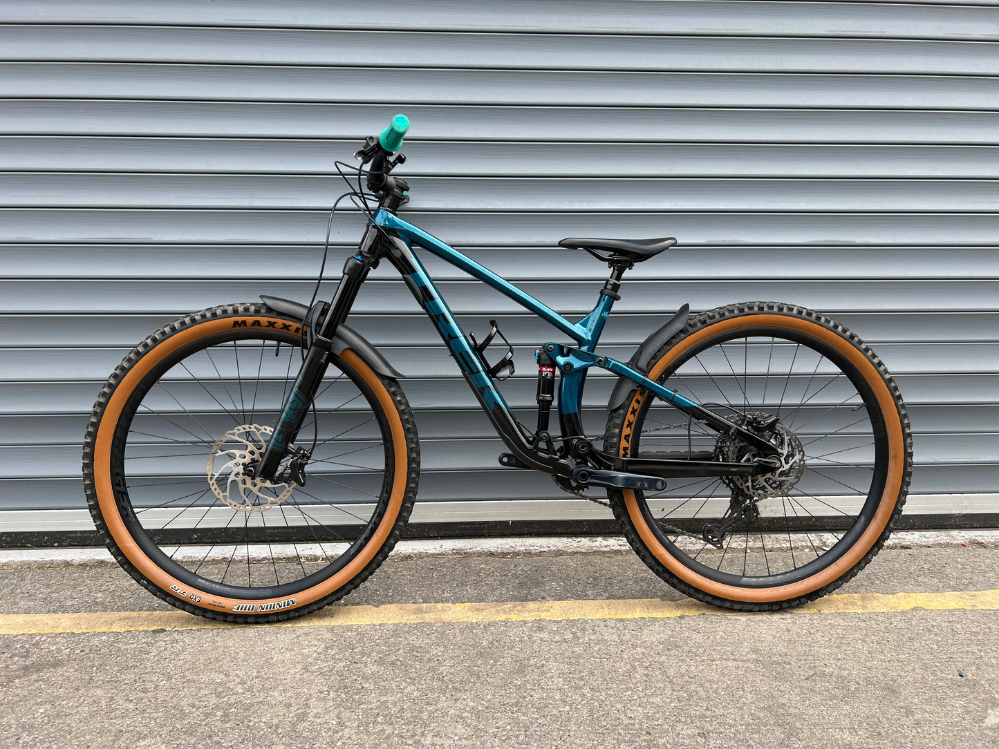 2021/22 TREK FUEL EX8 | RRP £3450