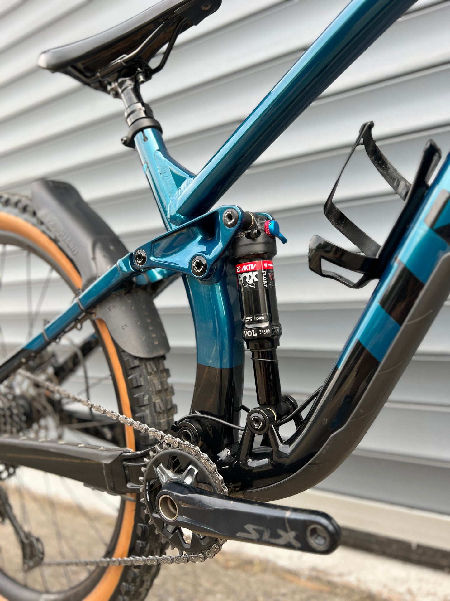 2021/22 TREK FUEL EX8 | RRP £3450