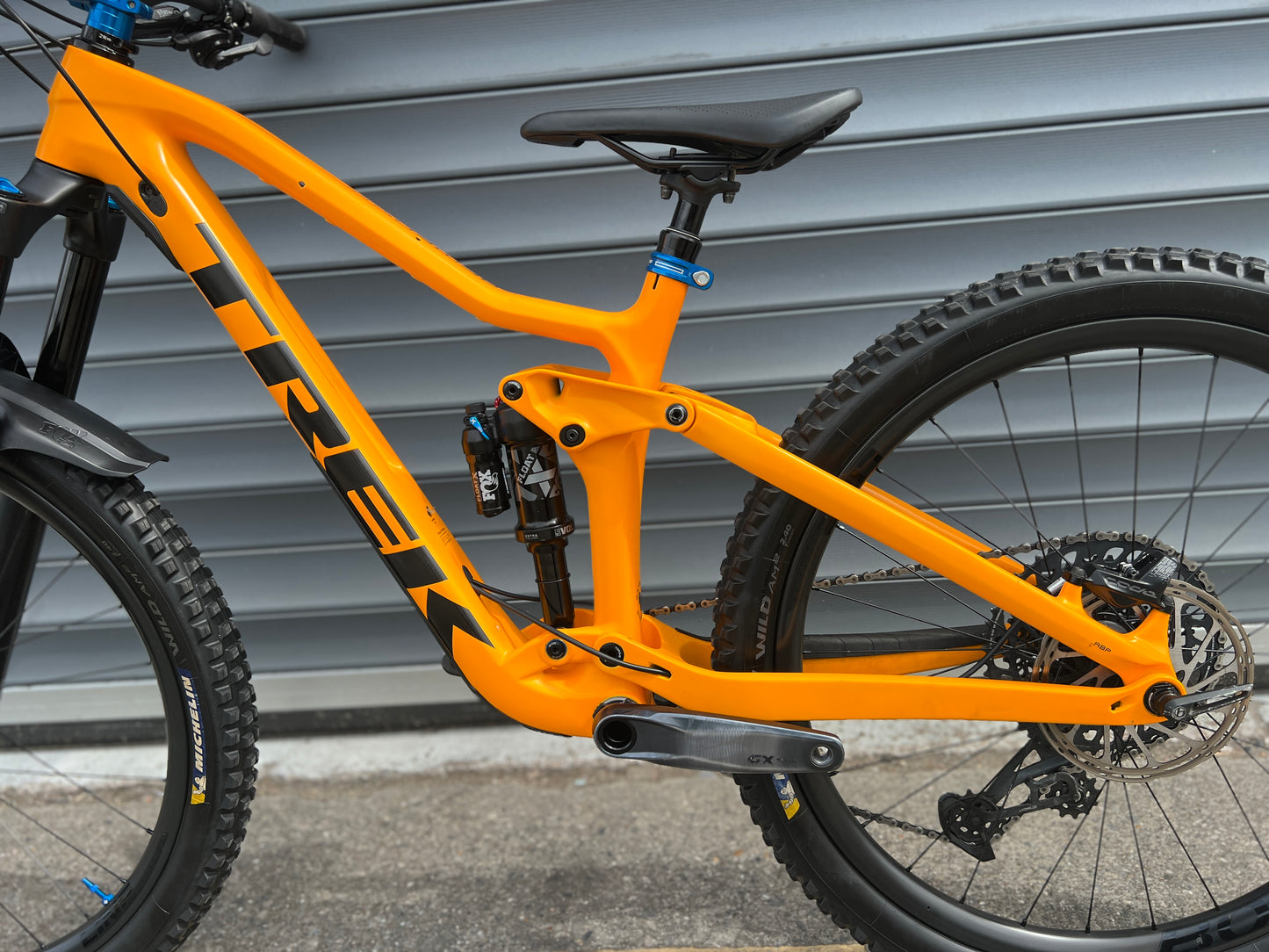 2022 TREK REMEDY 9.8 CARBON | RRP £5850