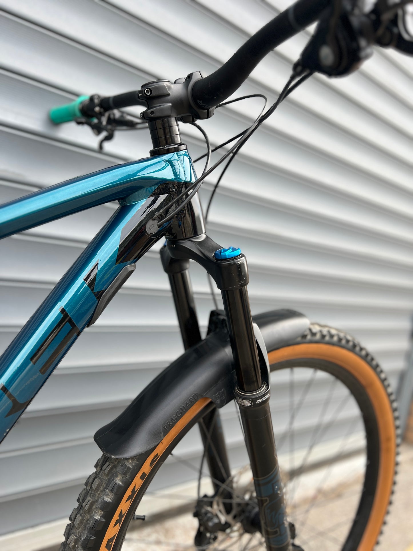 2021/22 TREK FUEL EX8 | RRP £3450