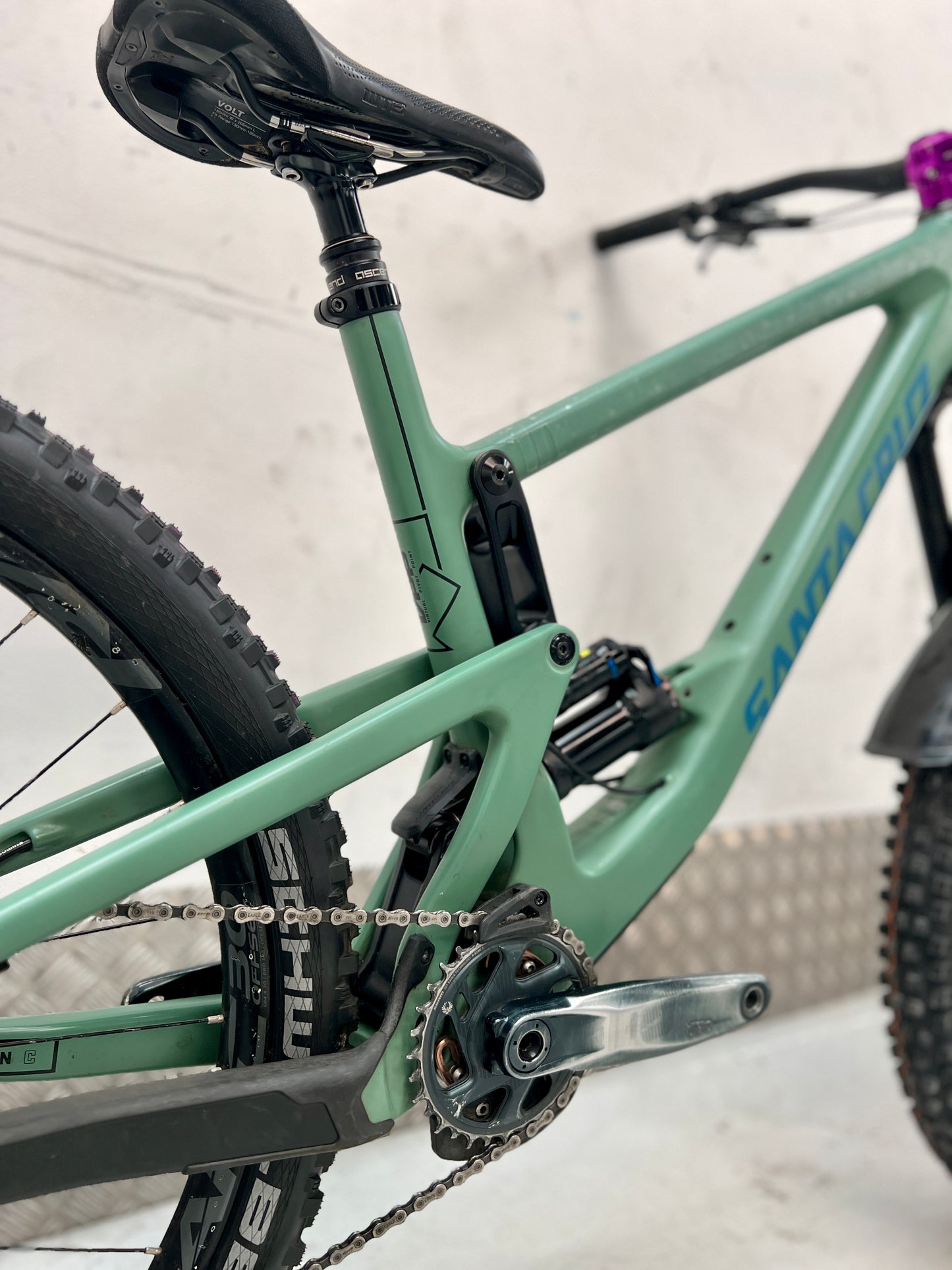2022 SANTA CRUZ BRONSON C | RRP £7000