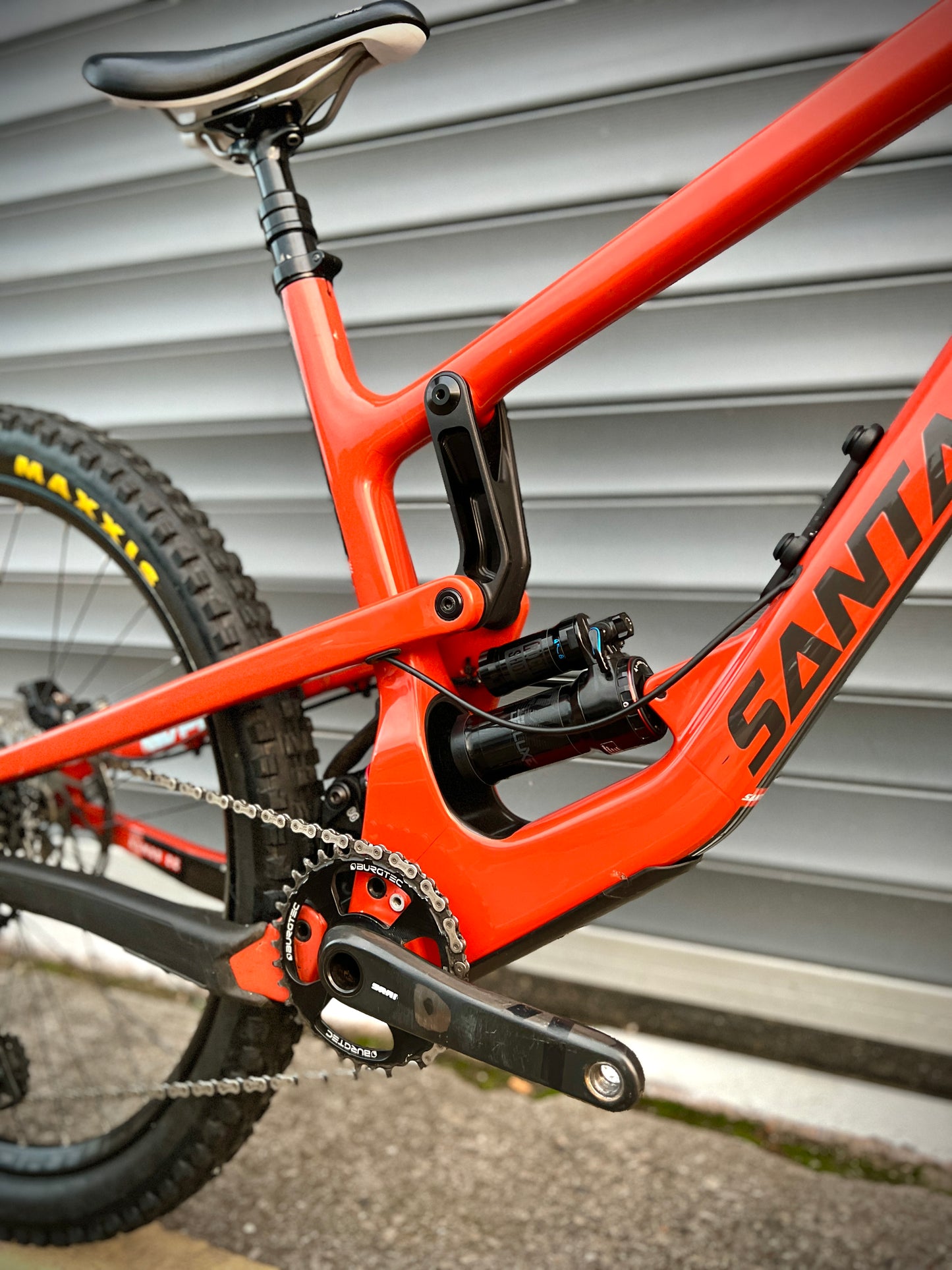 2020 SANTA CRUZ NOMAD CC | RRP £8000