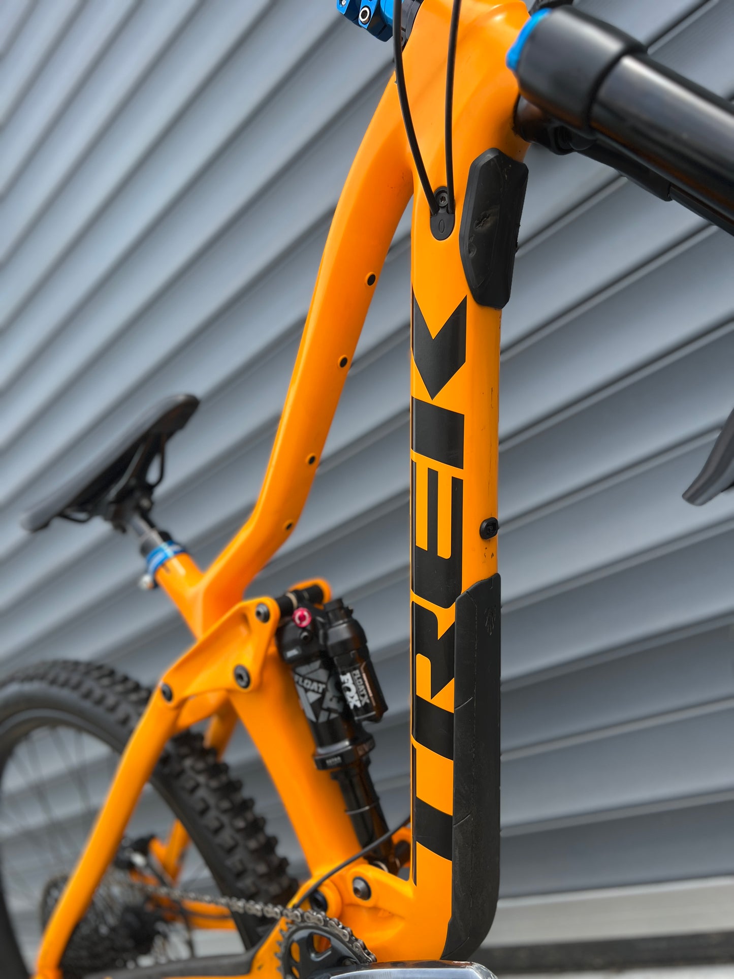 2022 TREK REMEDY 9.8 CARBON | RRP £5850