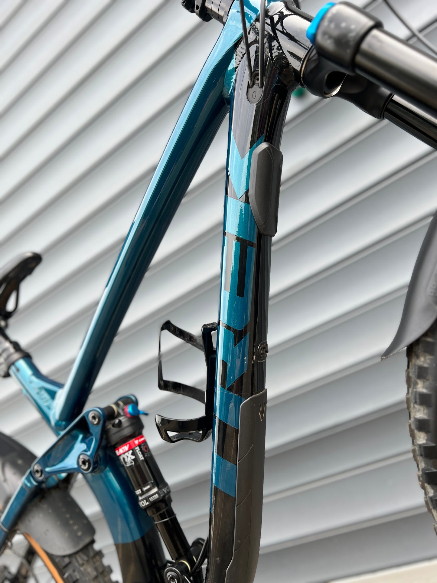 2021/22 TREK FUEL EX8 | RRP £3450