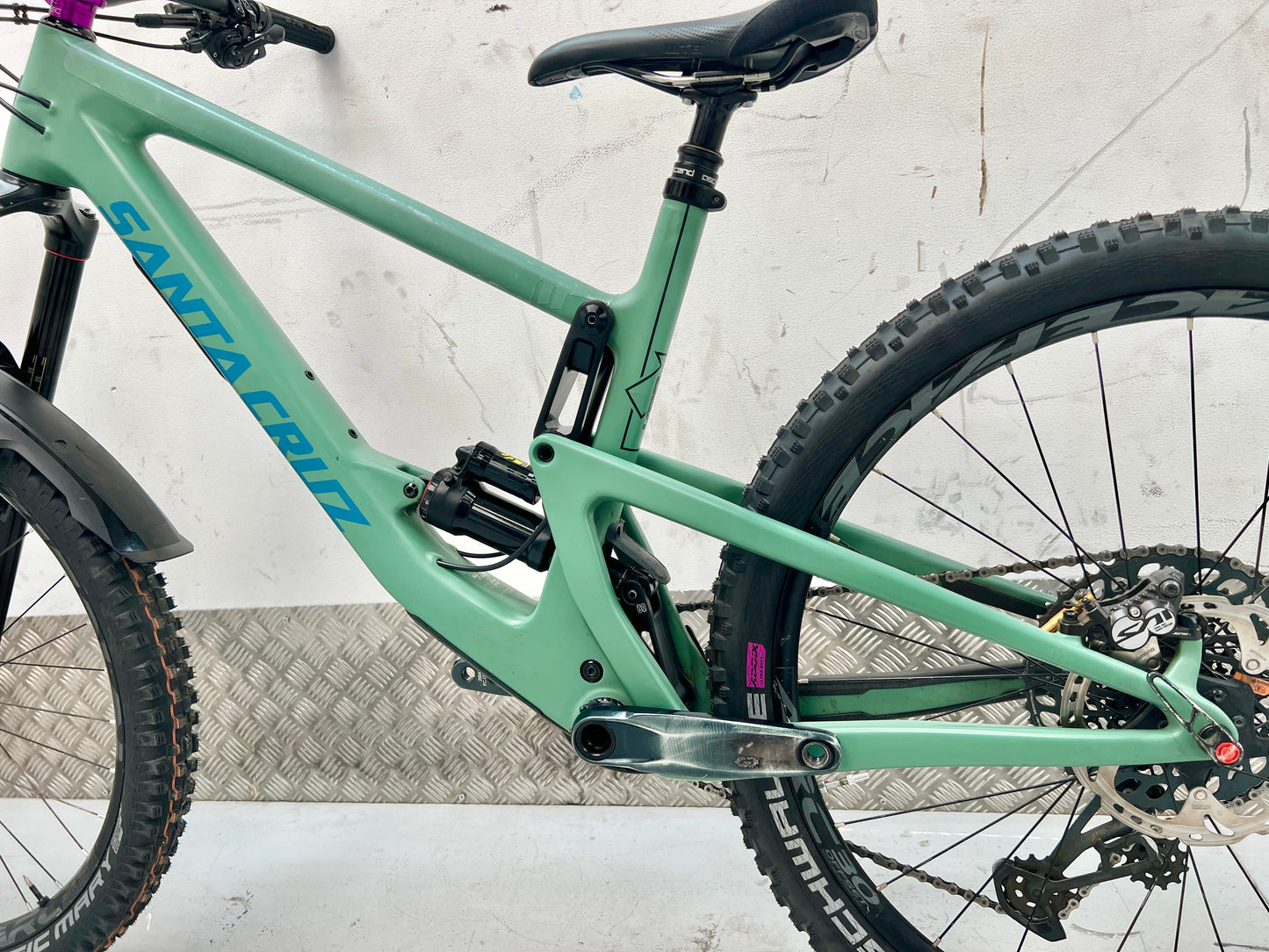 2022 SANTA CRUZ BRONSON C | RRP £7000