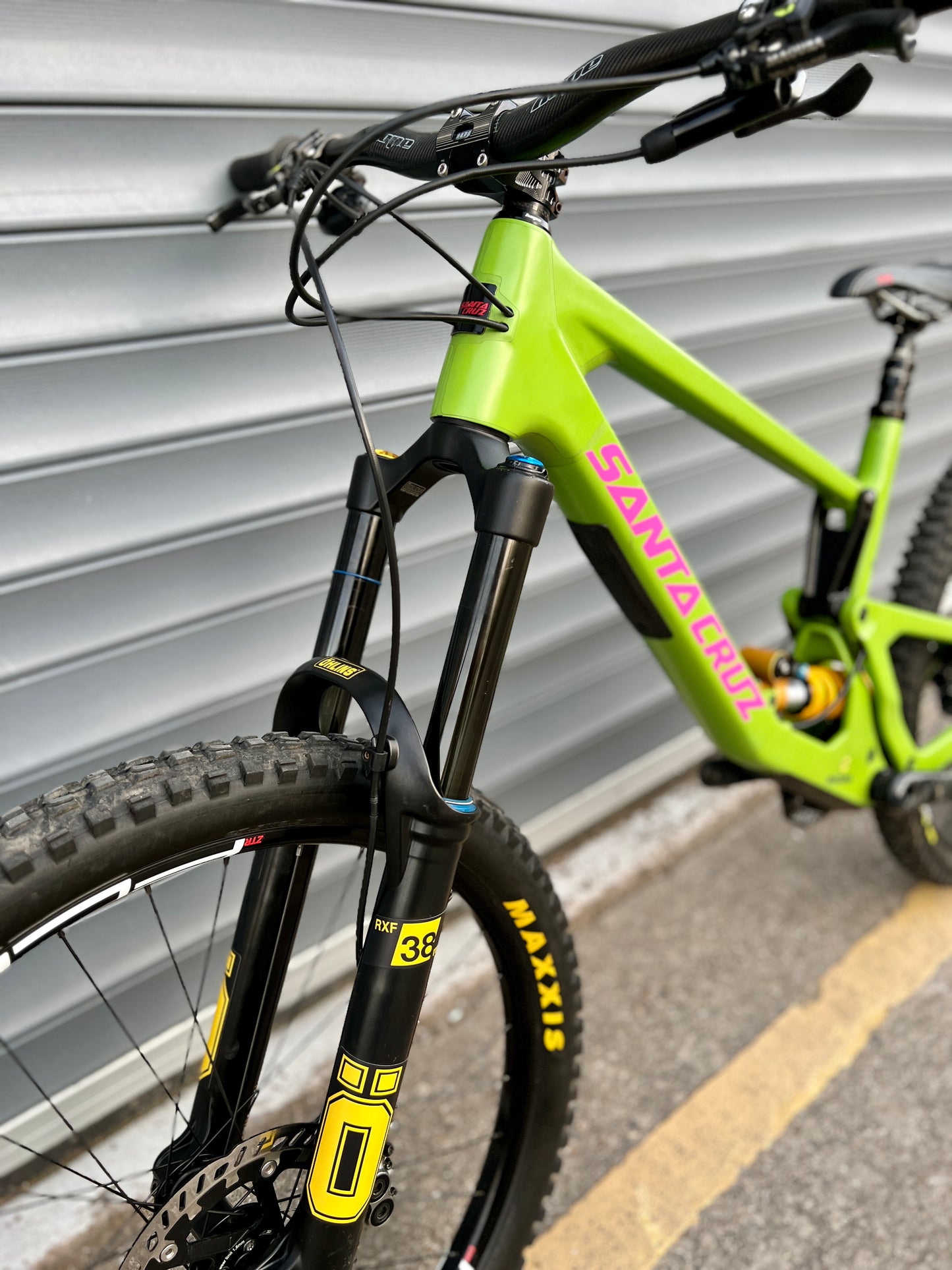 2022 SANTA CRUZ NOMAD CC V5 | RRP £8000