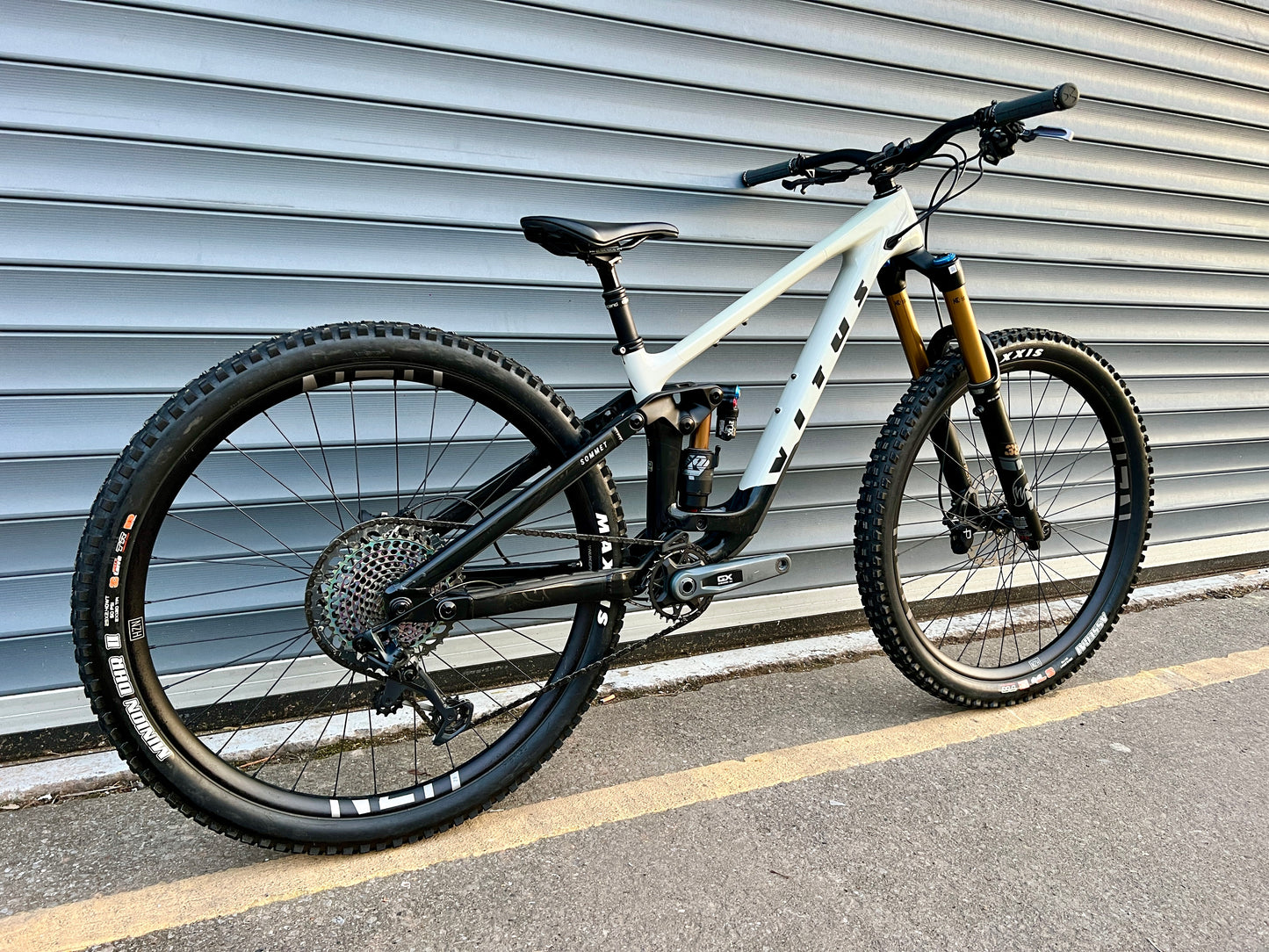 2024 VITUS SOMMET CRX 290 | RRP £4600
