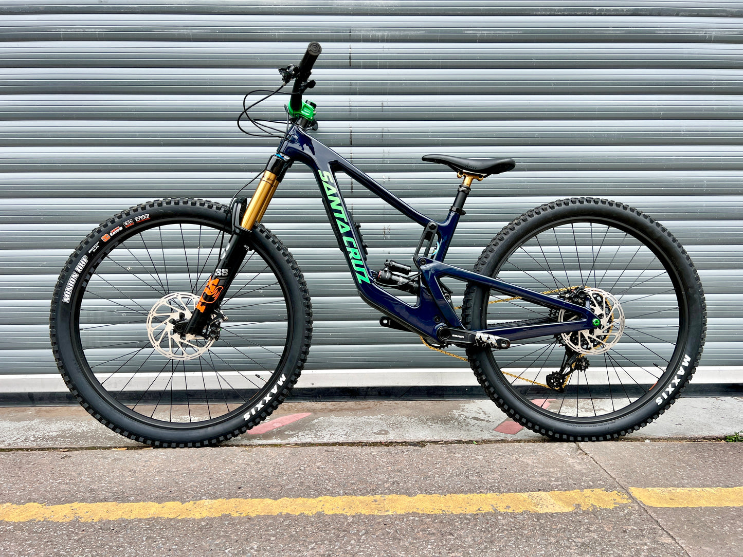 2025 SANTA CRUZ MEGATOWER C | RRP £7000