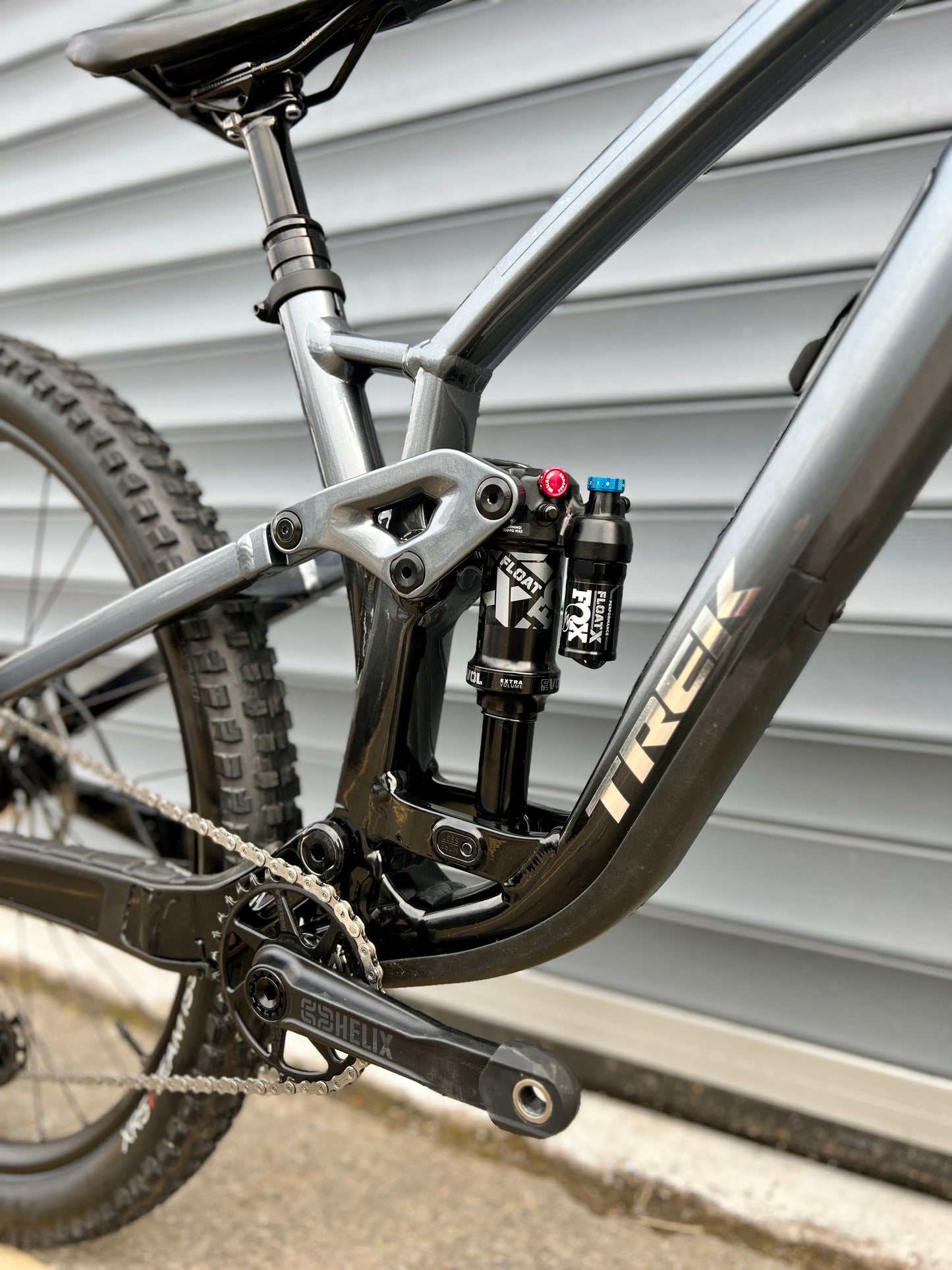 2024 TREK FUEL EX 8 - GEN 6 | RRP £3700