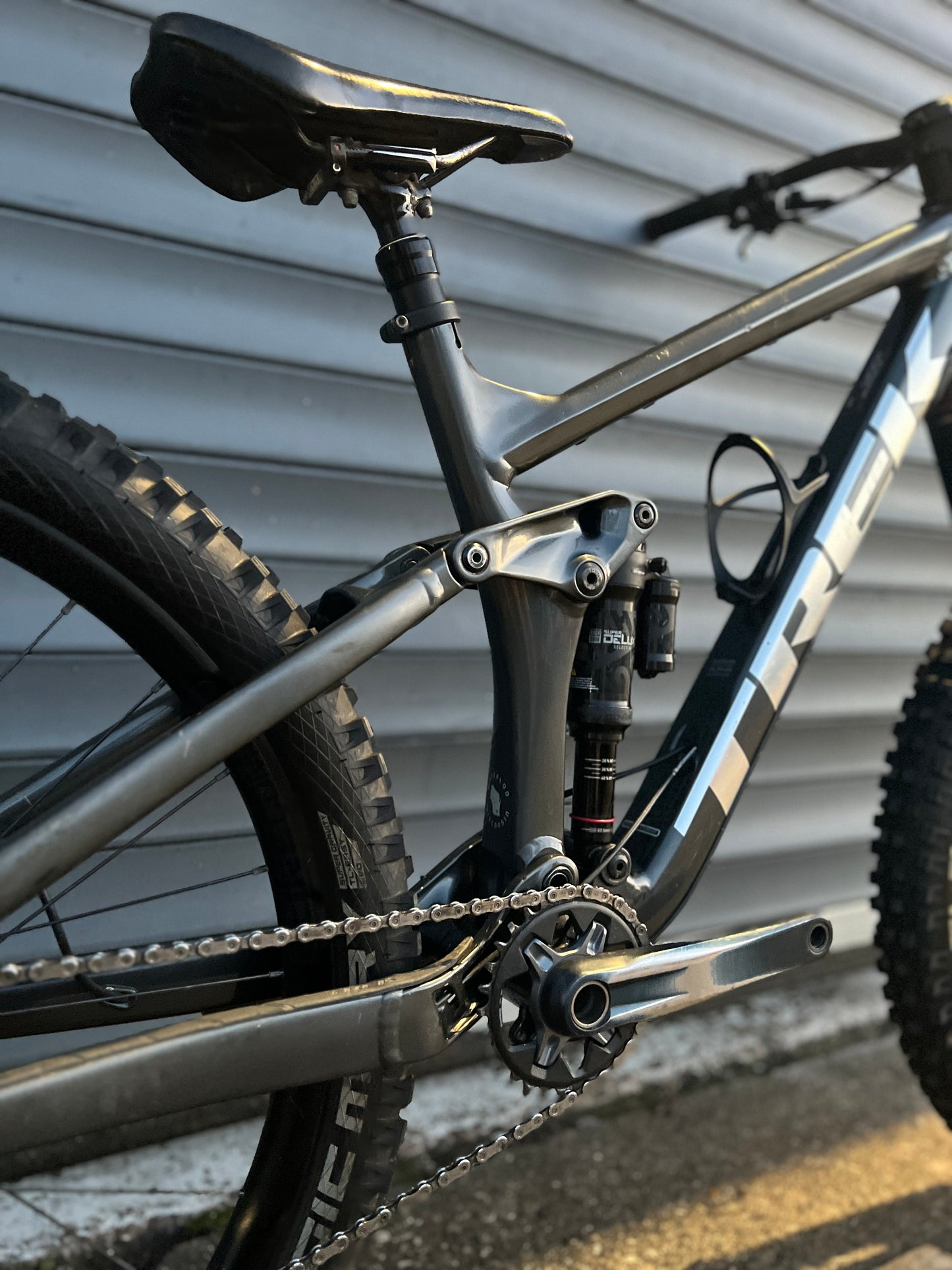 2021 TREK REMEDY 8 XT | RRP £3450