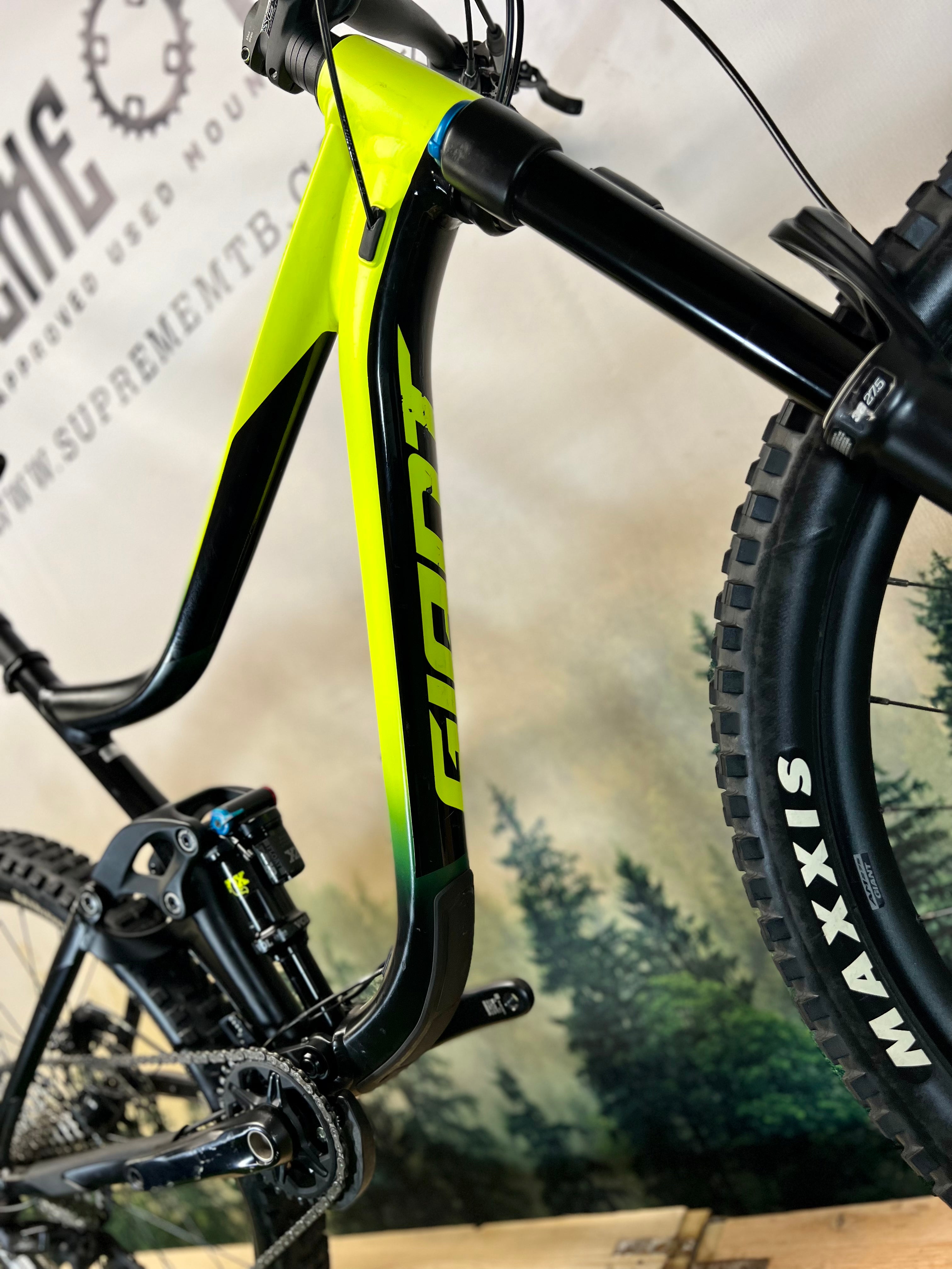 Giant clearance am 27.5