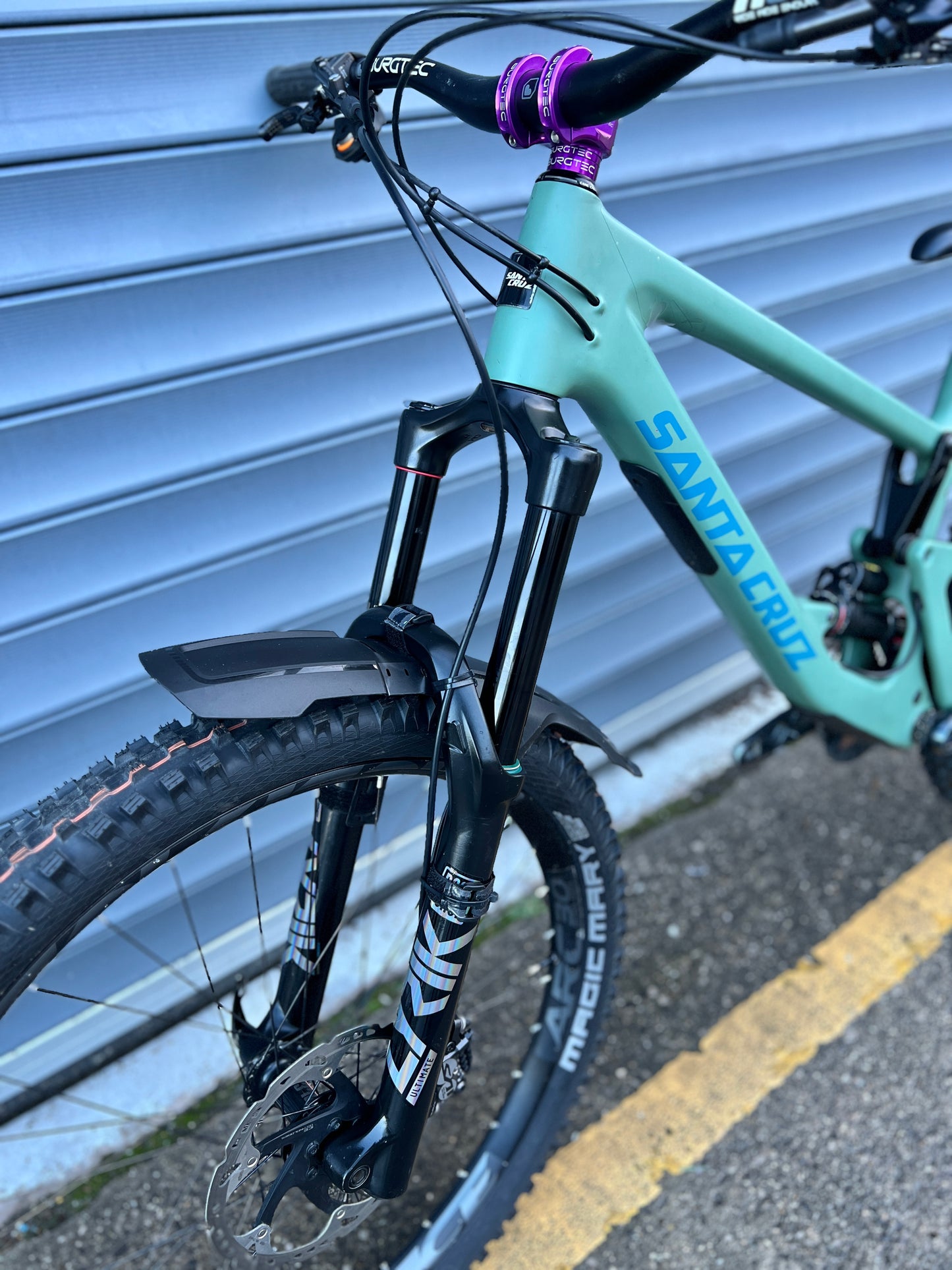 2022 SANTA CRUZ BRONSON C | RRP £7000