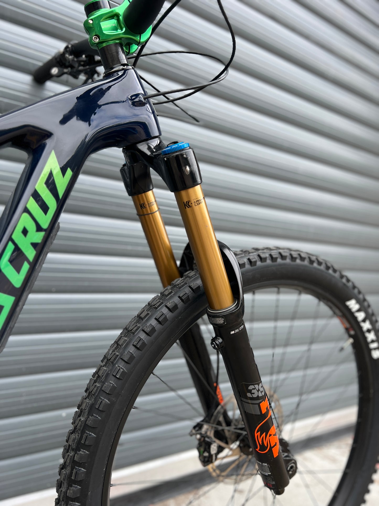 2025 SANTA CRUZ MEGATOWER C | RRP £7000
