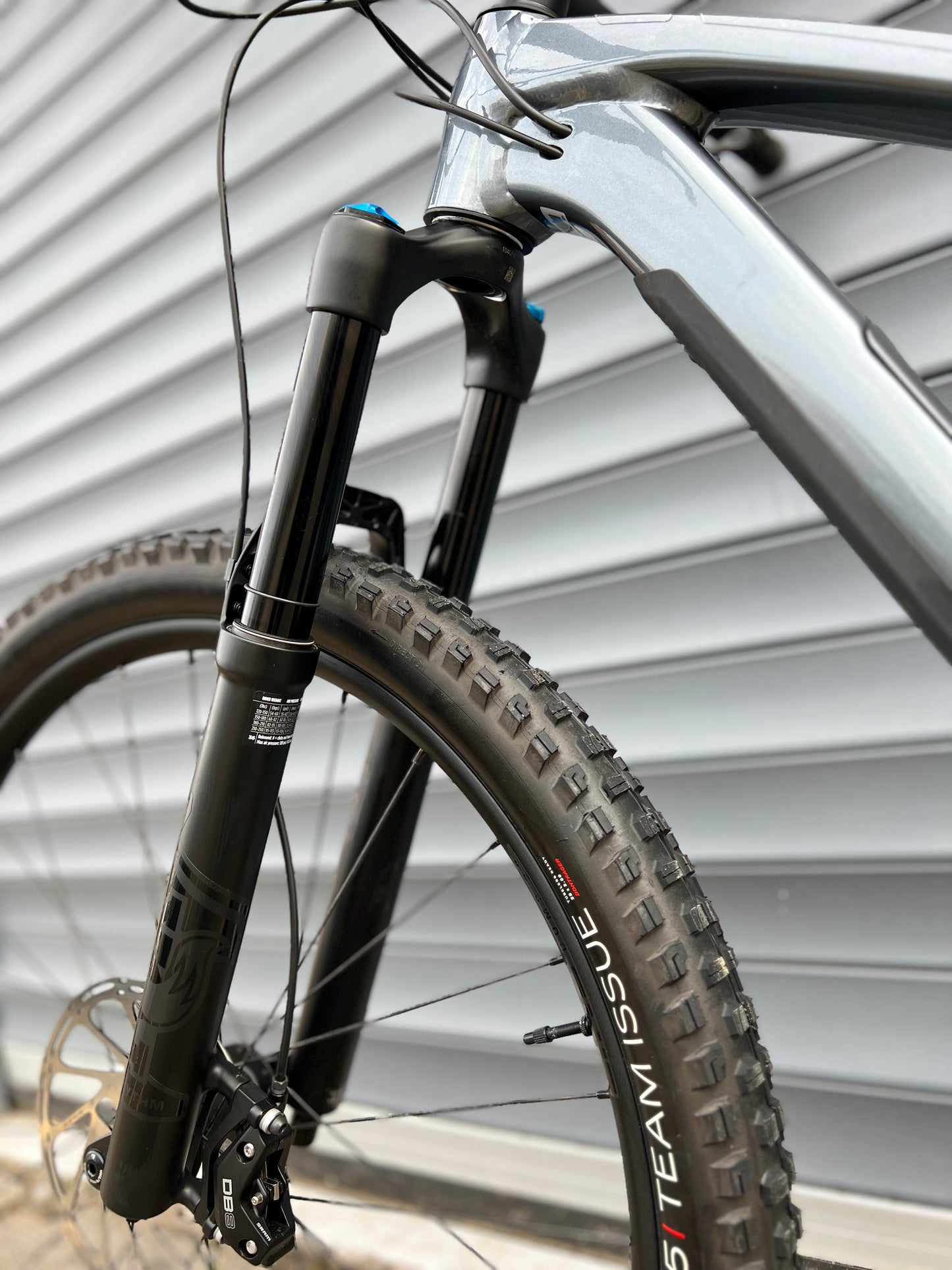 2024 TREK FUEL EX 8 - GEN 6 | RRP £3700