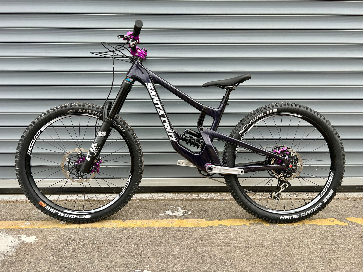 2019 SANTA CRUZ NOMAD C - FULL CUSTOM ONE OFF | RRP £7500