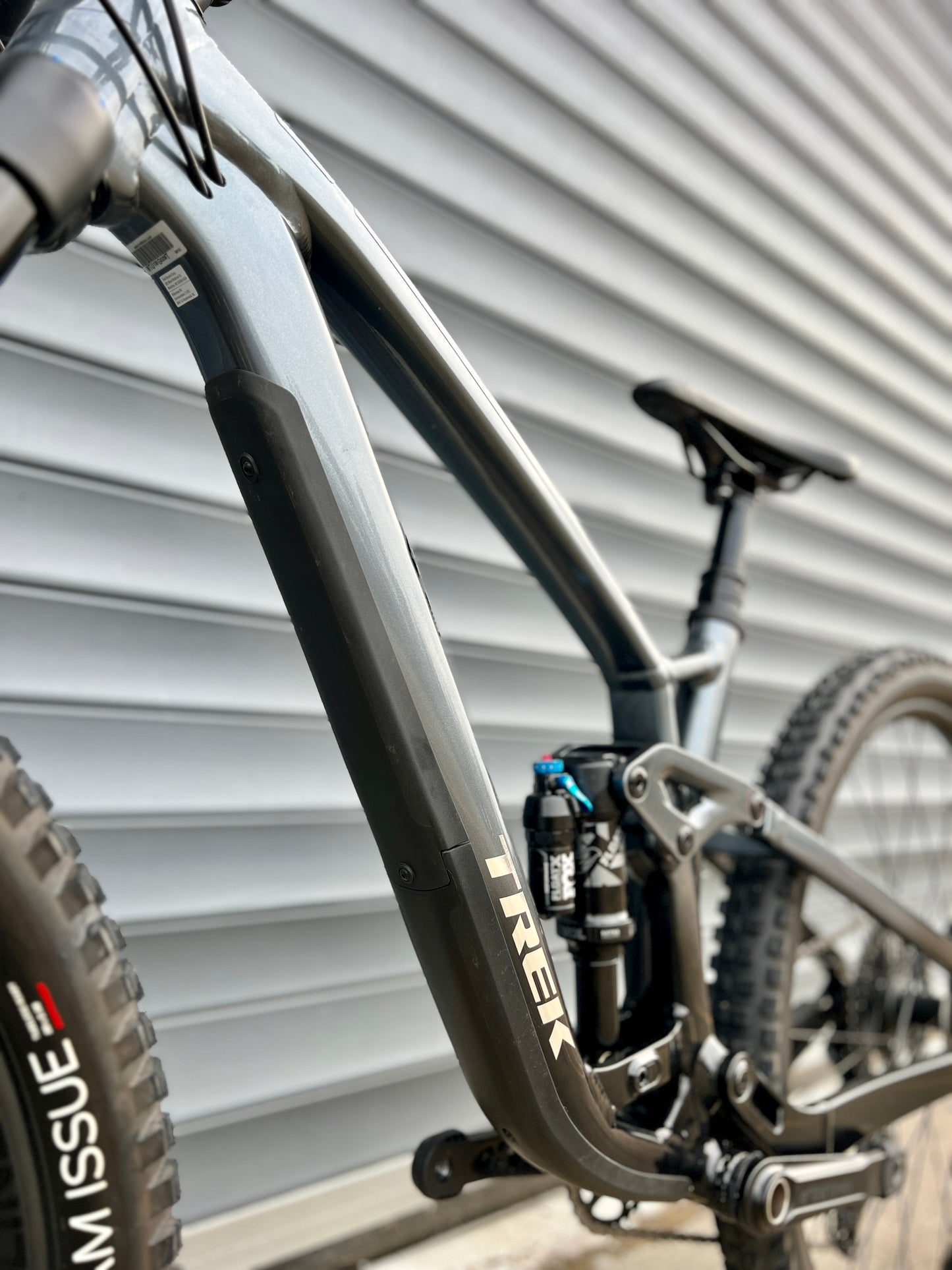 2024 TREK FUEL EX 8 - GEN 6 | RRP £3700