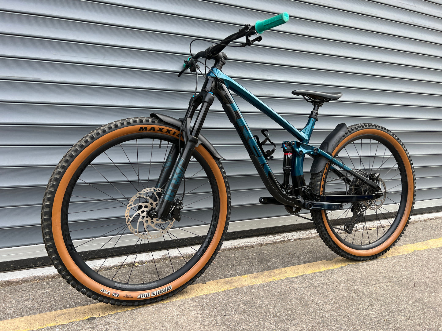 2021/22 TREK FUEL EX8 | RRP £3450