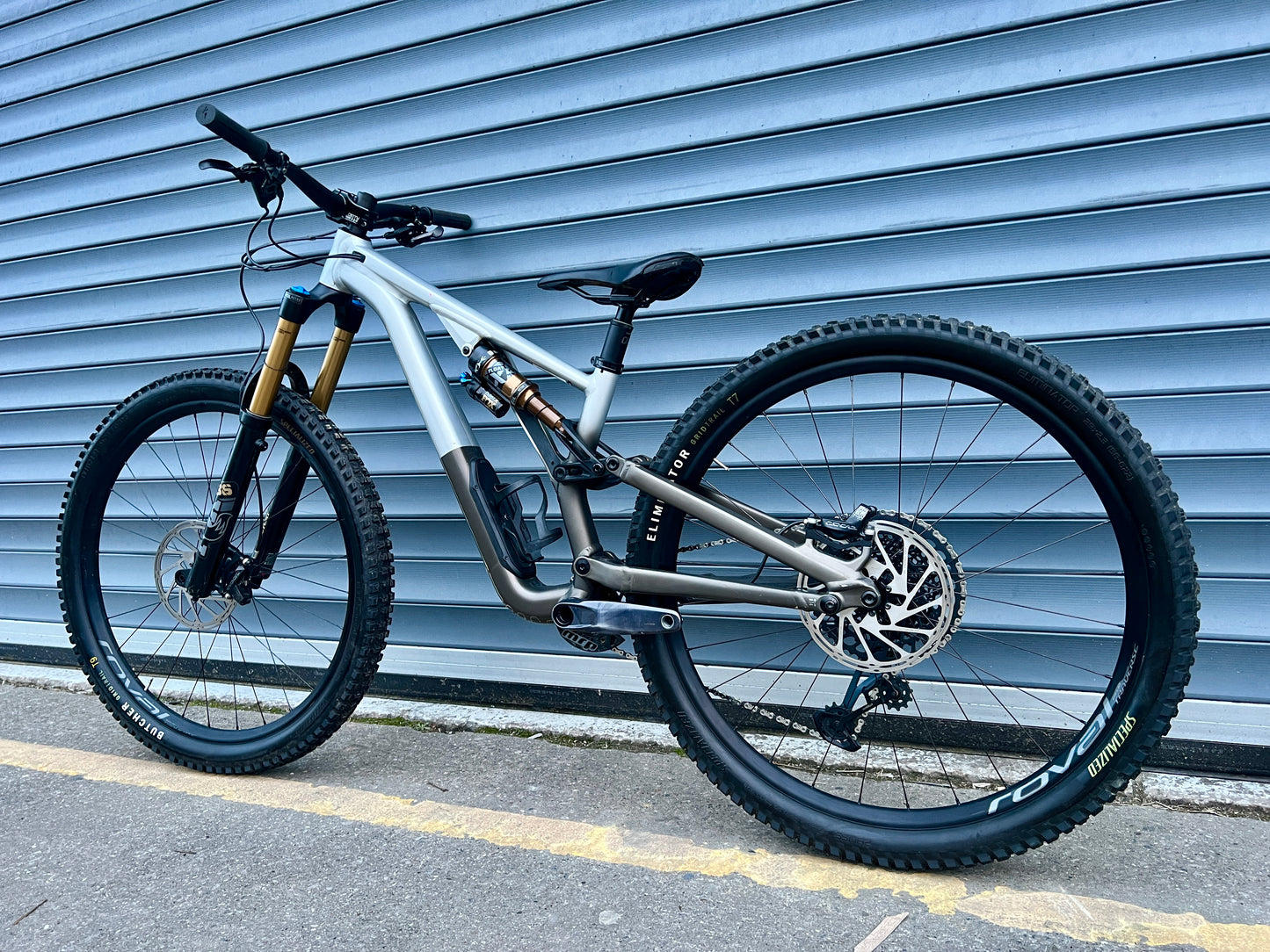 2023 SPECIALIZED STUMPJUMPER EVO ELITE ALLOY | RRP £5800