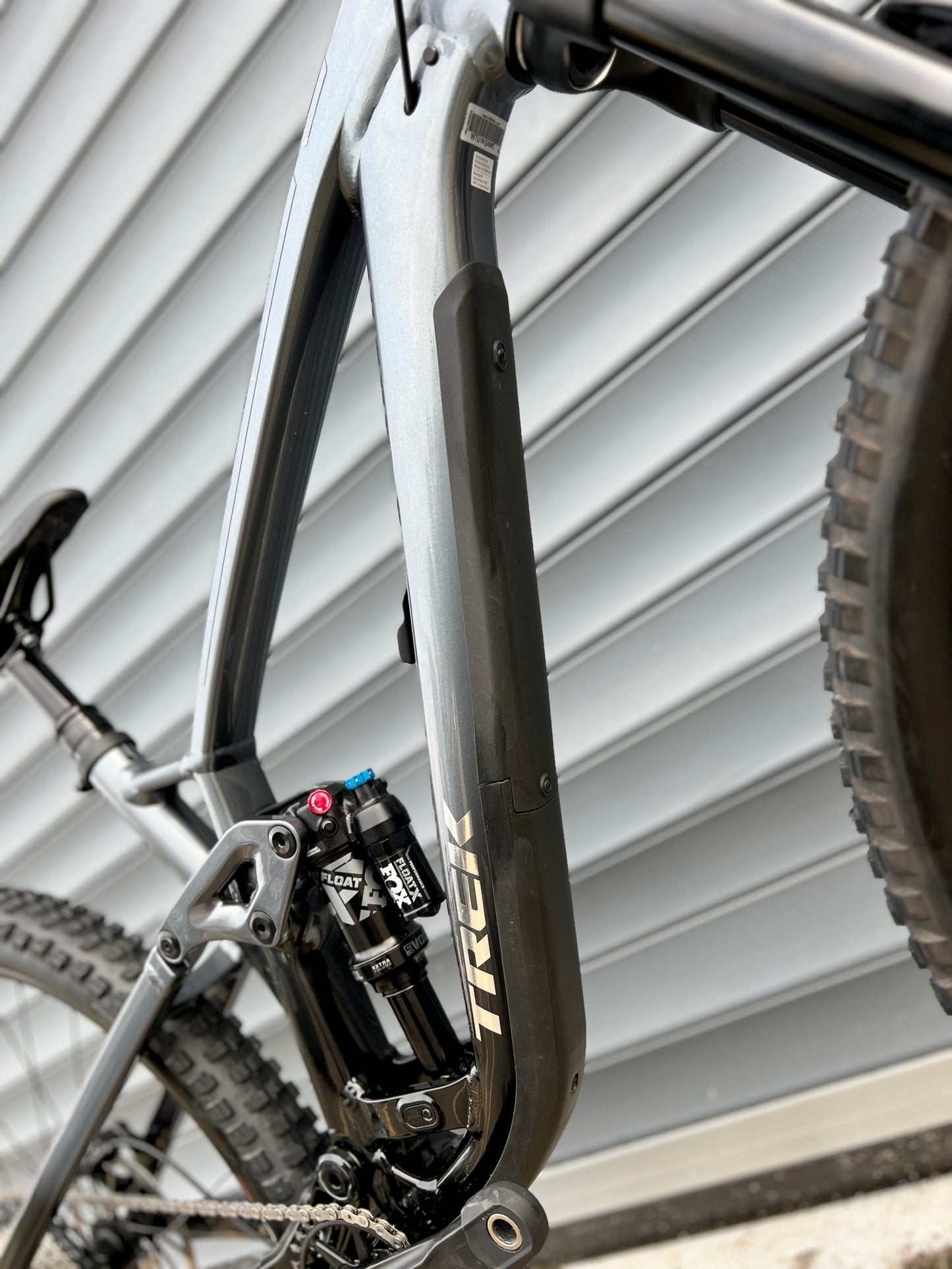 2024 TREK FUEL EX 8 - GEN 6 | RRP £3700