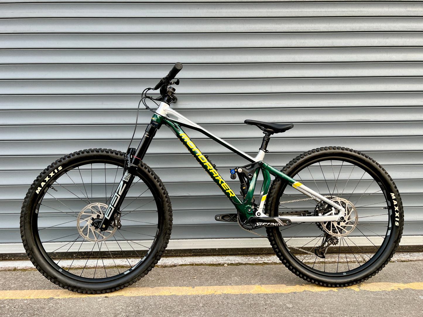 2024 MONDRAKER SUPERFOXY R | RRP £5000