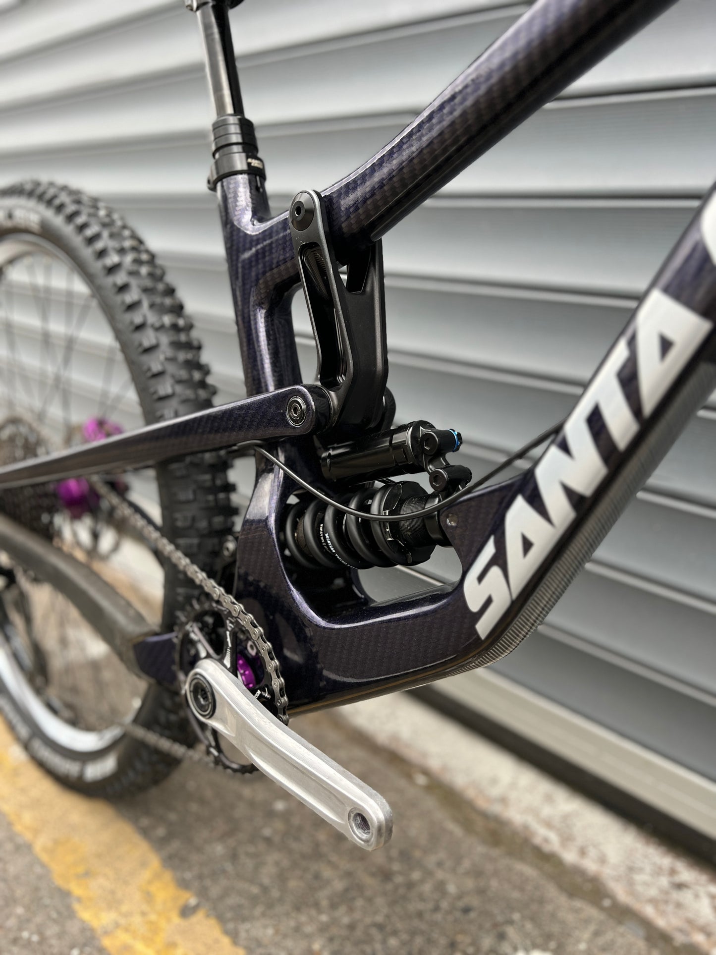 2019 SANTA CRUZ NOMAD C - FULL CUSTOM ONE OFF | RRP £7500