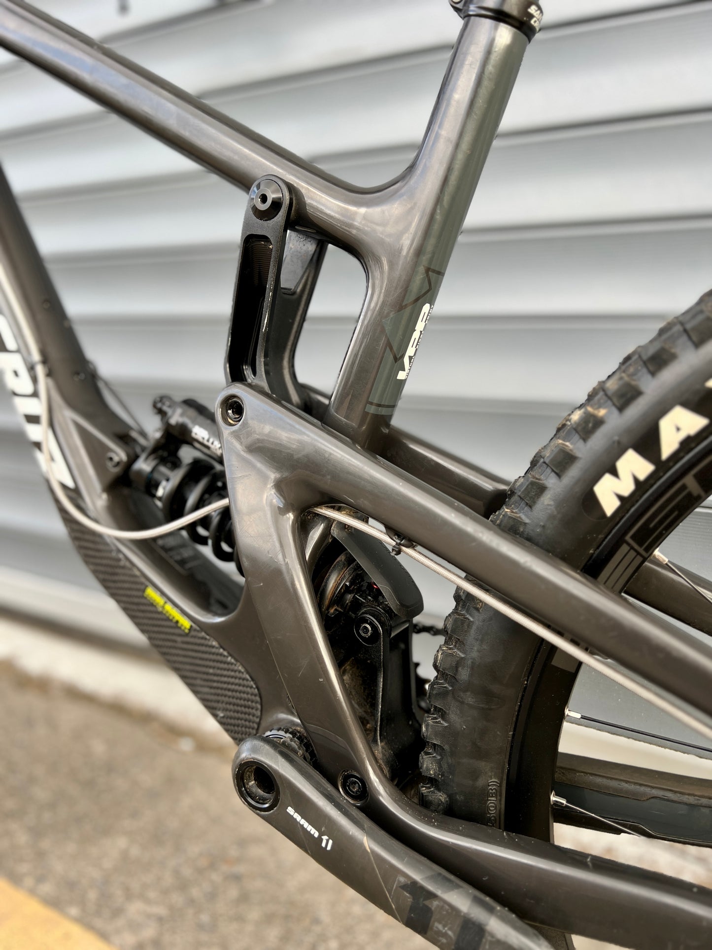2019 SANTA CRUZ NOMAD V4 CC | RRP £8000