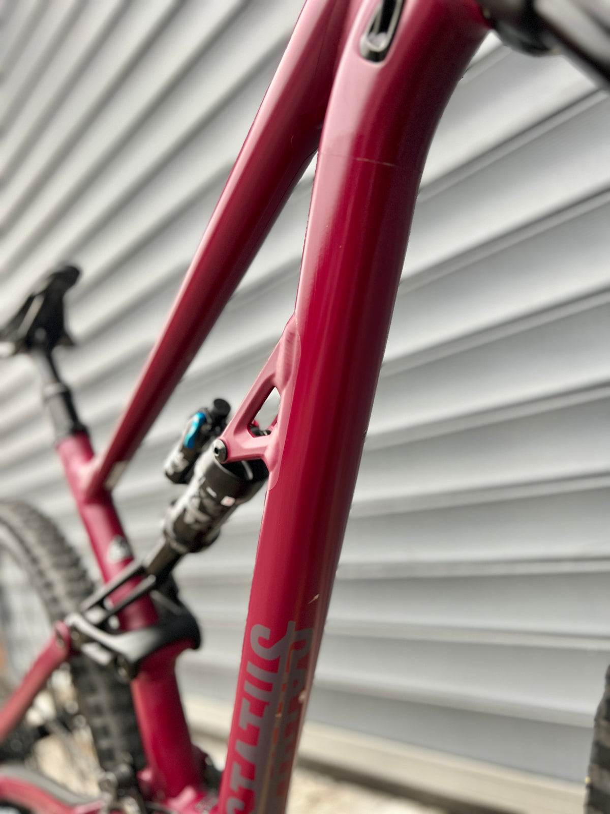 2023 SPECIALIZED STATUS 160 | RRP £3200