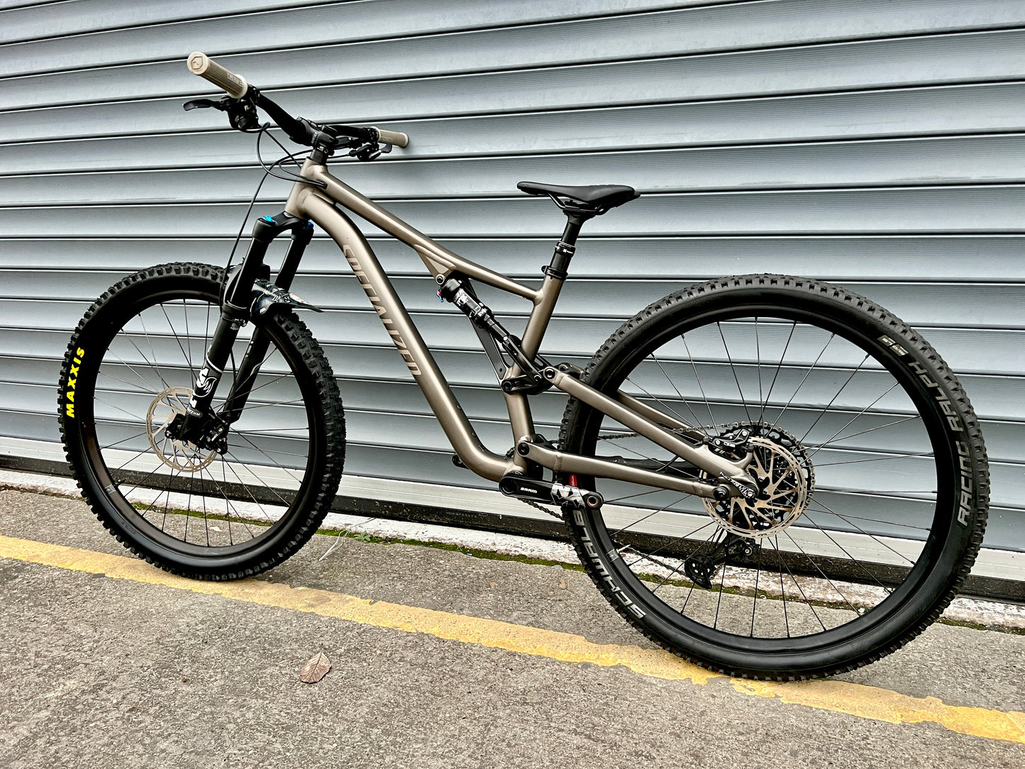 2024 SPECIALIZED STUMPJUMPER COMP | RRP £3000