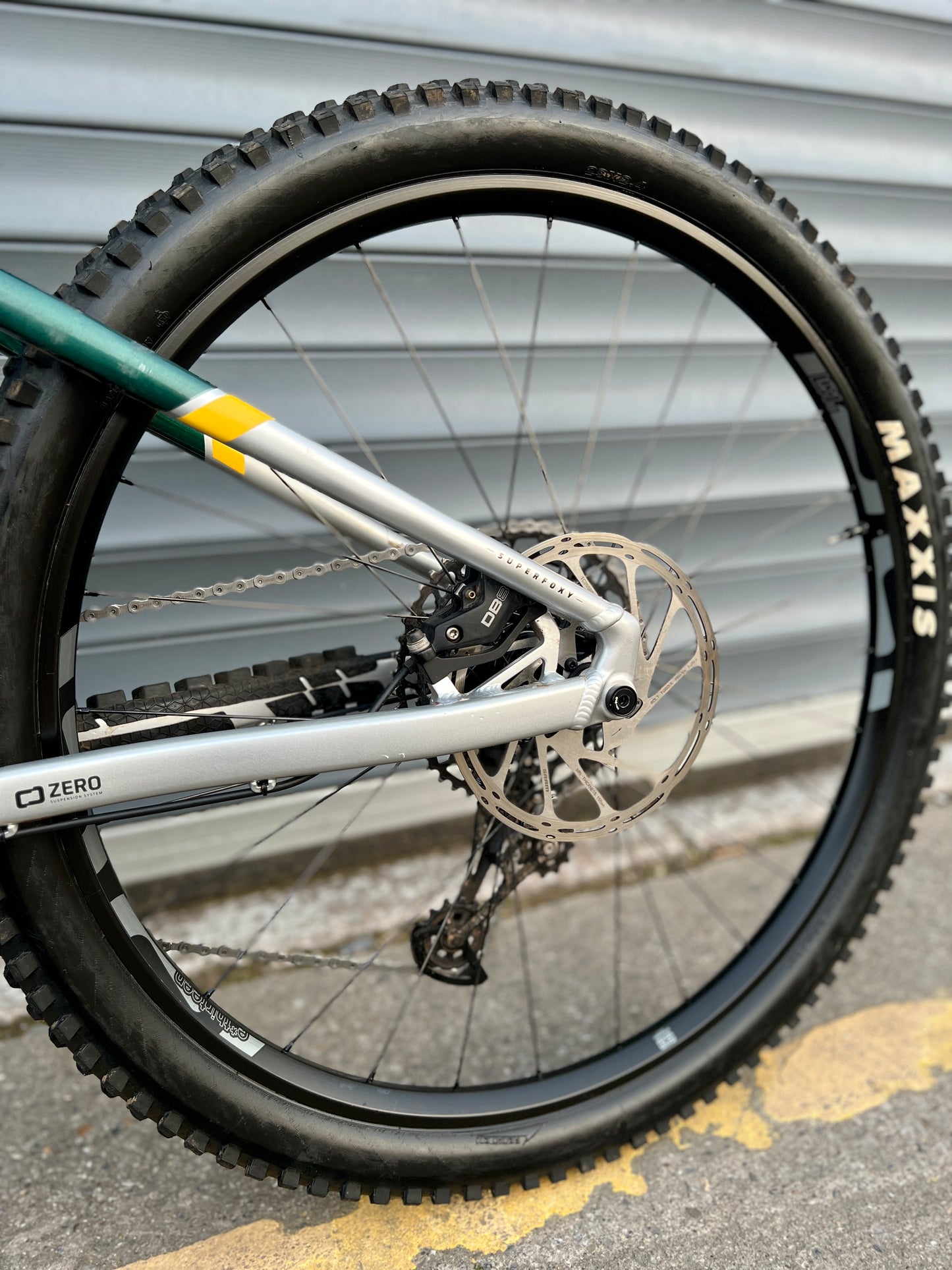 2024 MONDRAKER SUPERFOXY R | RRP £5000