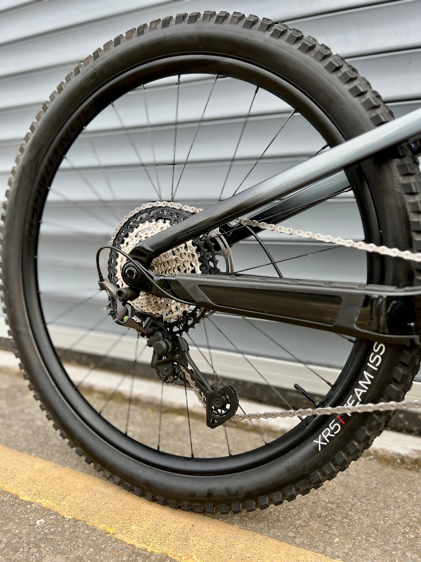 2024 TREK FUEL EX 8 - GEN 6 | RRP £3700