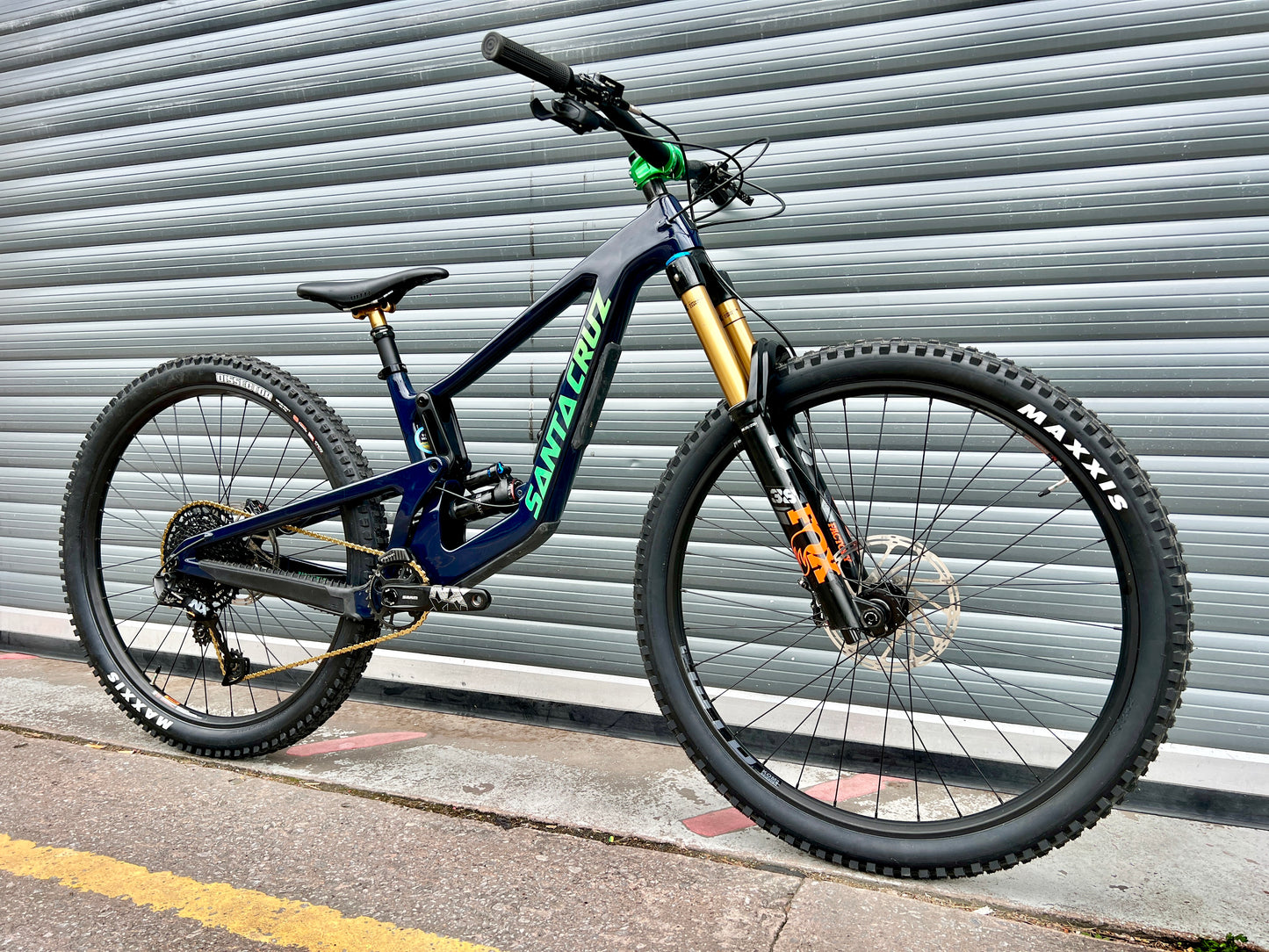 2025 SANTA CRUZ MEGATOWER C | RRP £7000