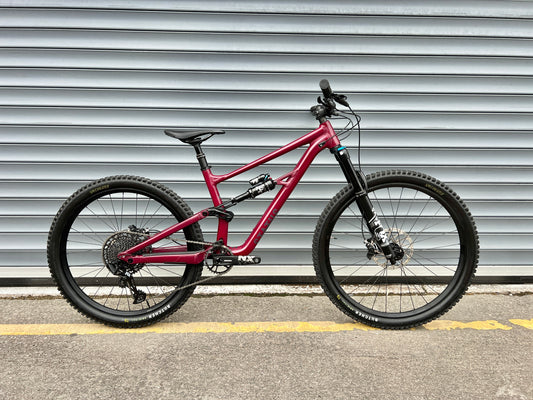 2023 SPECIALIZED STATUS 160 | RRP £3200