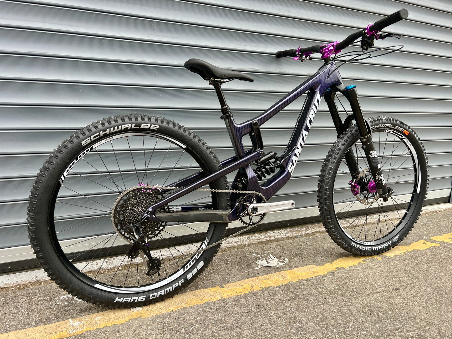 2019 SANTA CRUZ NOMAD C - FULL CUSTOM ONE OFF | RRP £7500