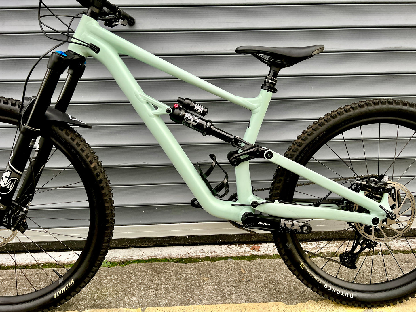 2023 SPECIALIZED STATUS 160 | RRP £3200