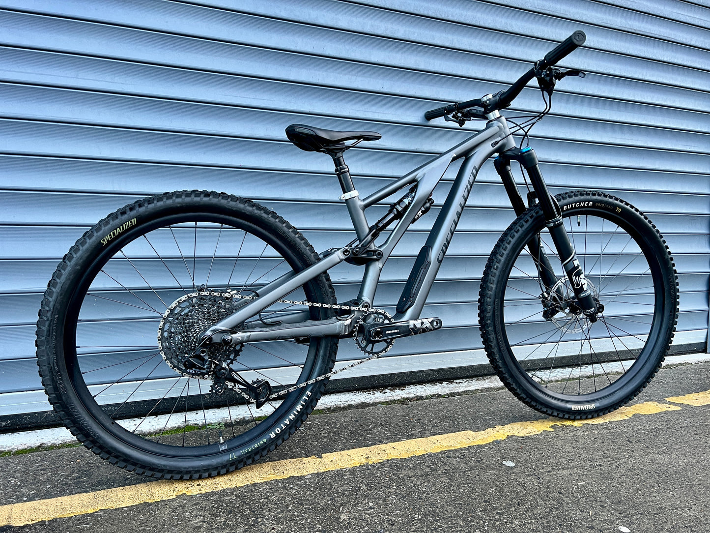 2023 SPECIALIZED STUMPJUMPER EVO MX | RRP £3450