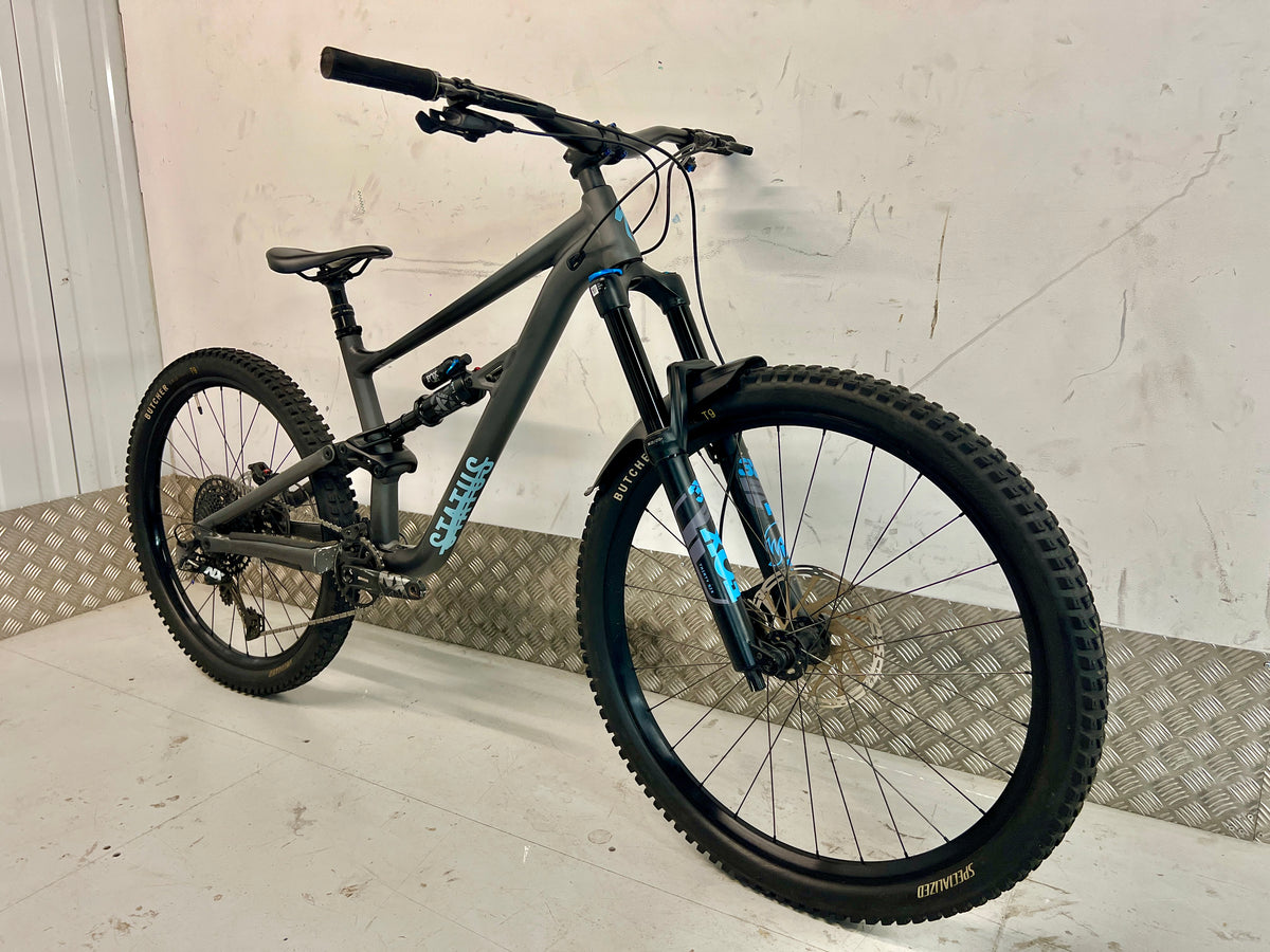 2022/23 SPECIALIZED STATUS 160 MULLET | RRP £3200