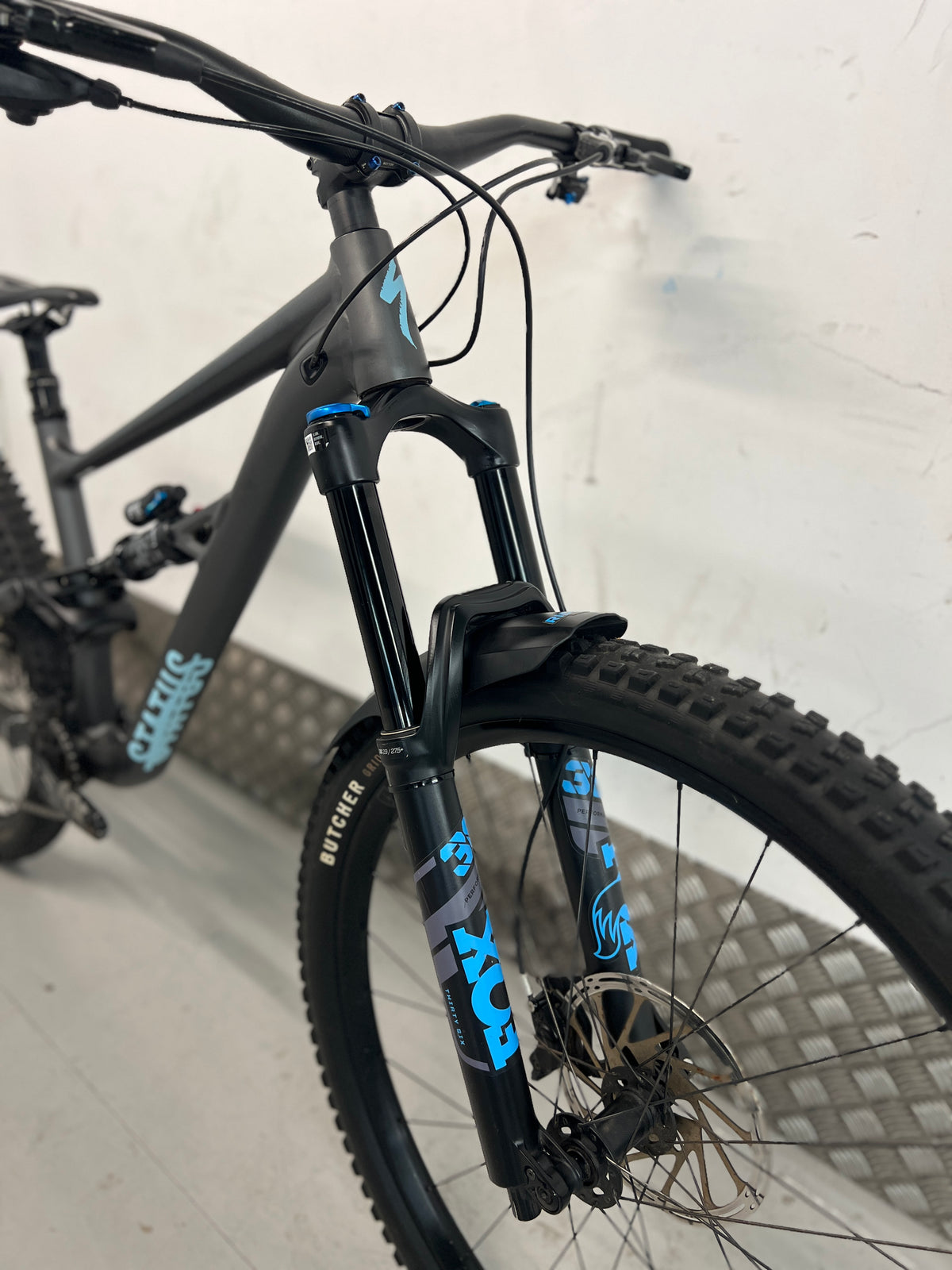 2022/23 SPECIALIZED STATUS 160 MULLET | RRP £3200