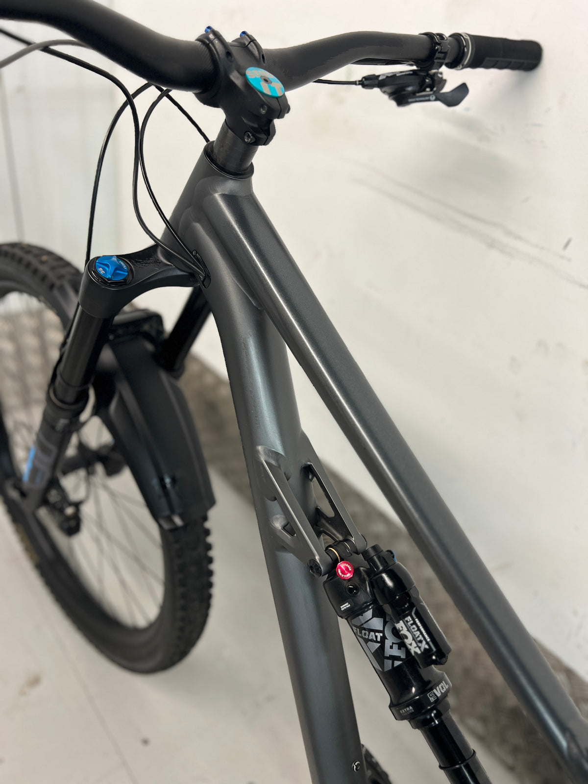 2022/23 SPECIALIZED STATUS 160 MULLET | RRP £3200