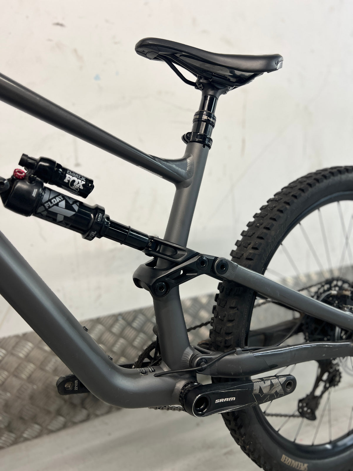 2022/23 SPECIALIZED STATUS 160 MULLET | RRP £3200