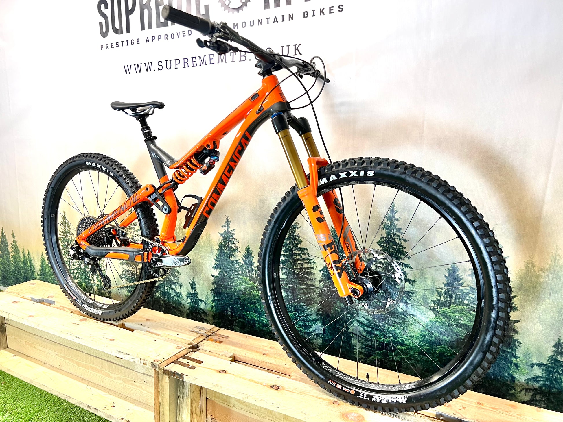 2019 COMMENCAL META AM 29 SIGNATURE RRP 5000 Supreme MTB